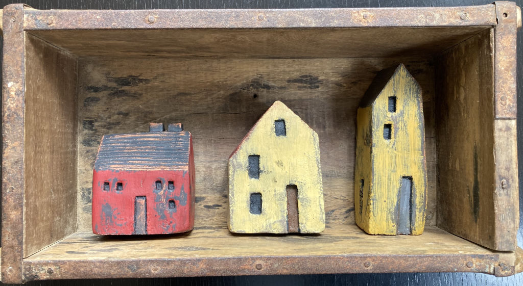 'Små hus i tegelstensgjutform', ett konstverk av Eva Östberg
