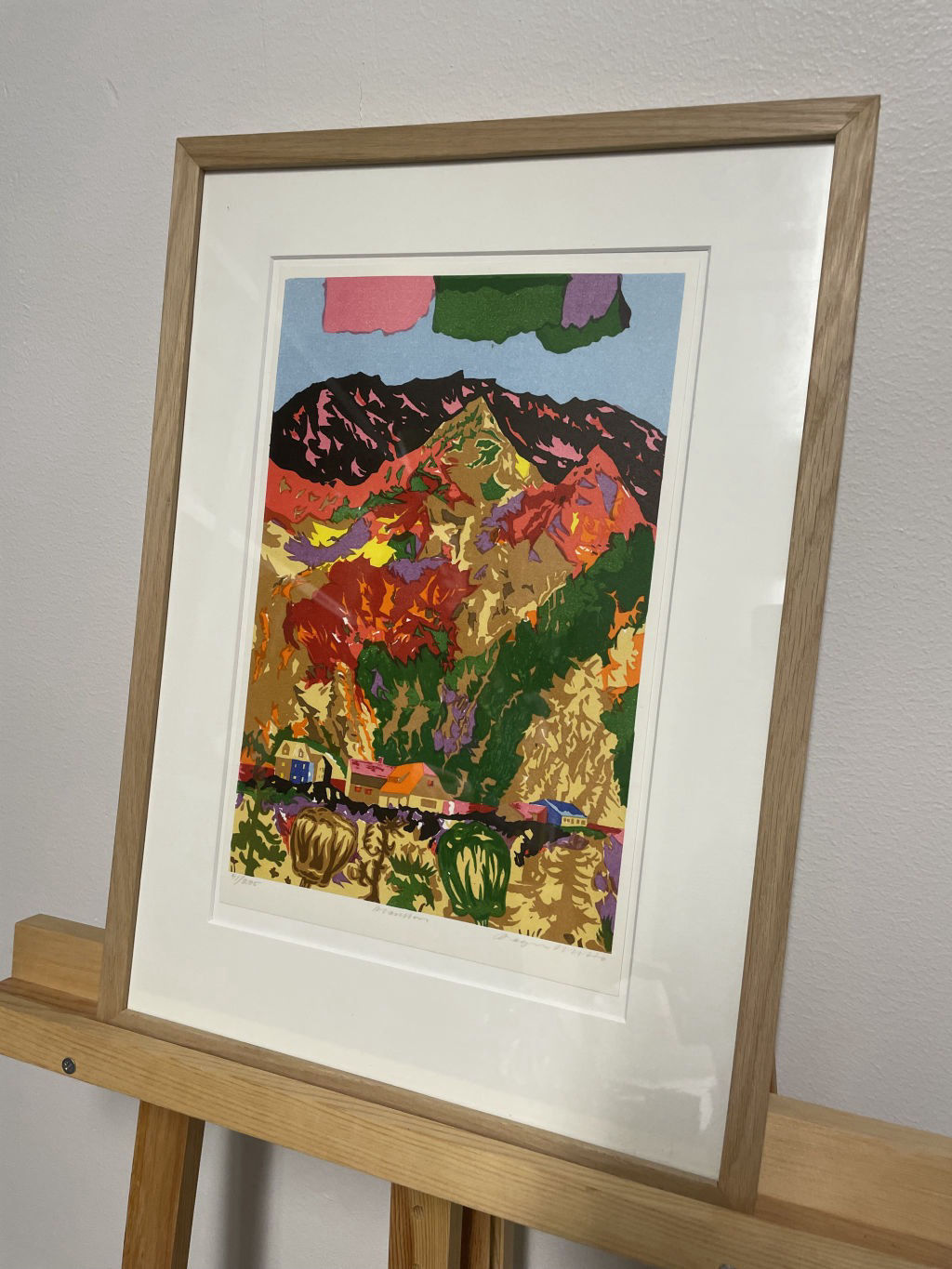 '20. Mansion', ett konstverk av Roger Metto