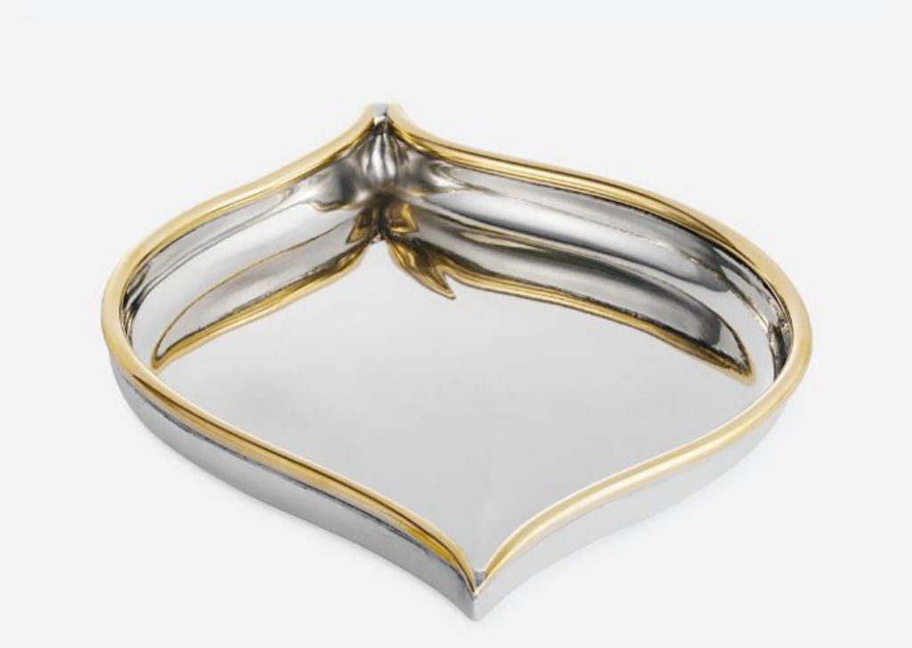 'Fat Löv med mässingskant', ett konstverk av Svenskt Tenn