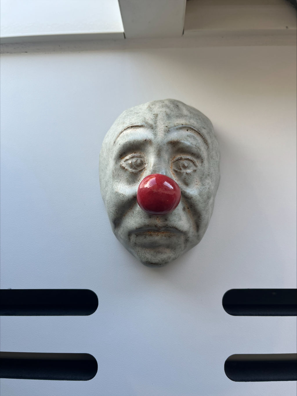 'Clown', ett konstverk av Yvonne Larsson