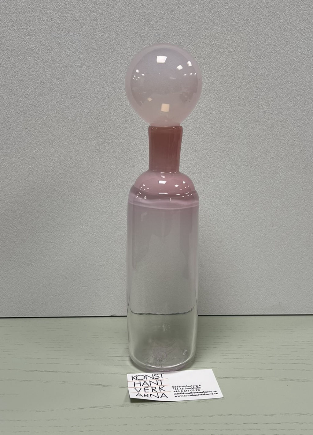 '10. Popflaska', ett konstverk av Katarina Löfström