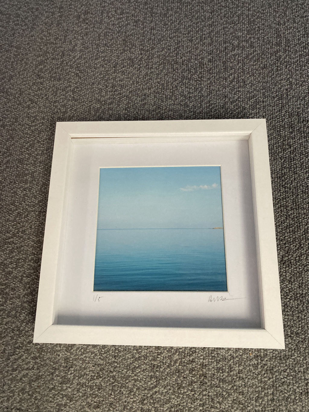 'The colors that make me feel, Blue. ', 2023, ett konstverk av Asaf Kliger